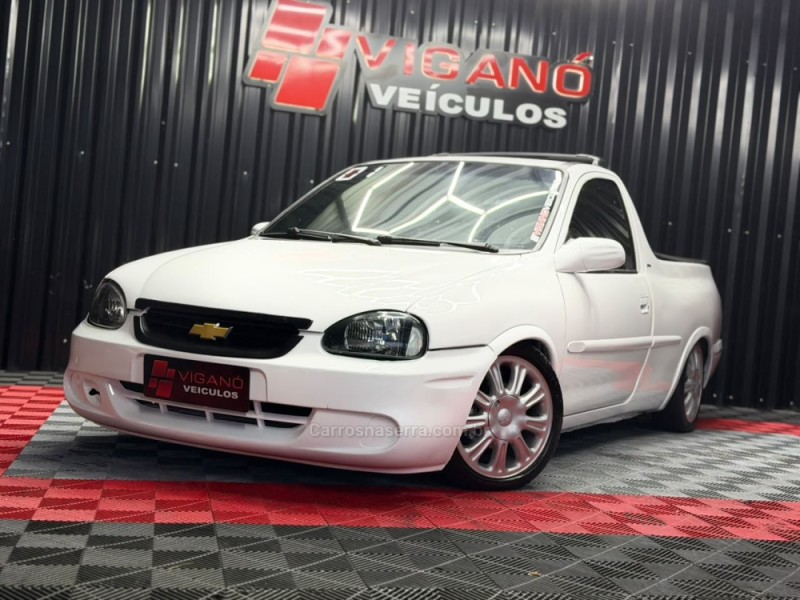CORSA 1.6 MPFI GL CS PICK-UP 8V GASOLINA 2P MANUAL - 2001 - CAXIAS DO SUL