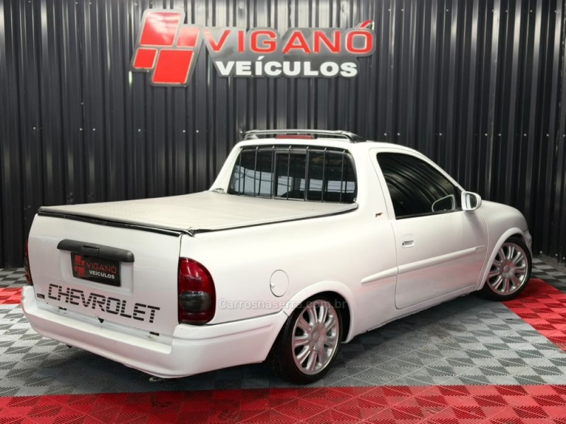 CORSA 1.6 MPFI GL CS PICK-UP 8V GASOLINA 2P MANUAL - 2001 - CAXIAS DO SUL