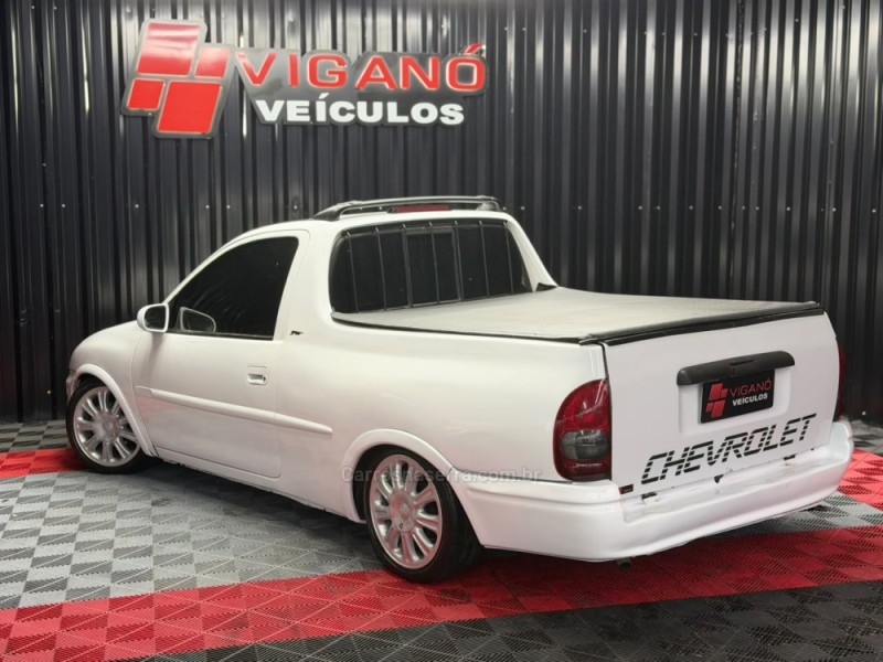 CORSA 1.6 MPFI GL CS PICK-UP 8V GASOLINA 2P MANUAL - 2001 - CAXIAS DO SUL