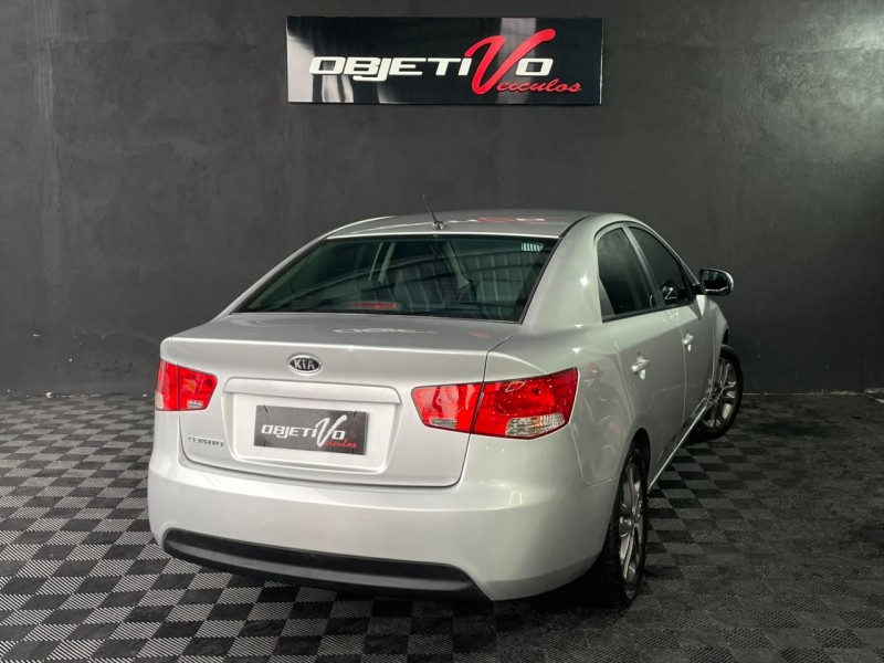 CERATO 1.6 EX3 SEDAN 16V GASOLINA 4P MANUAL - 2011 - CAXIAS DO SUL