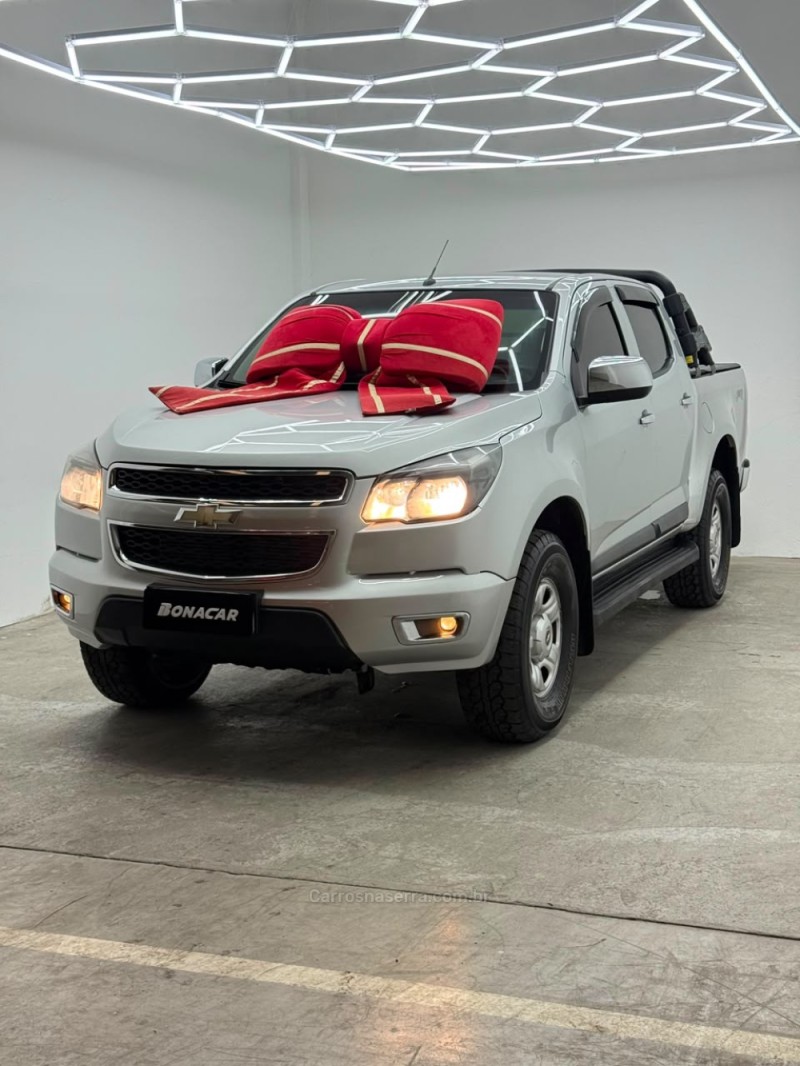 S10 2.8 LS 4X4 CD 16V TURBO DIESEL 4P MANUAL - 2014 - CAXIAS DO SUL