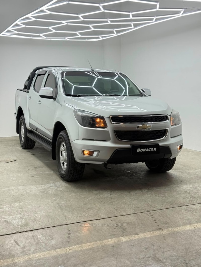 S10 2.8 LS 4X4 CD 16V TURBO DIESEL 4P MANUAL - 2014 - CAXIAS DO SUL