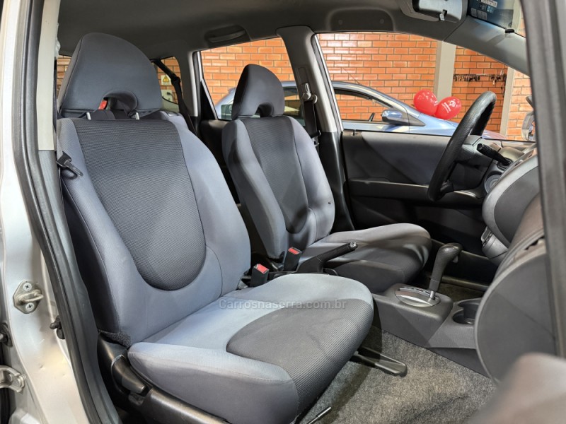 FIT 1.4 LXL 8V GASOLINA 4P AUTOMÁTICO - 2004 - BENTO GONçALVES