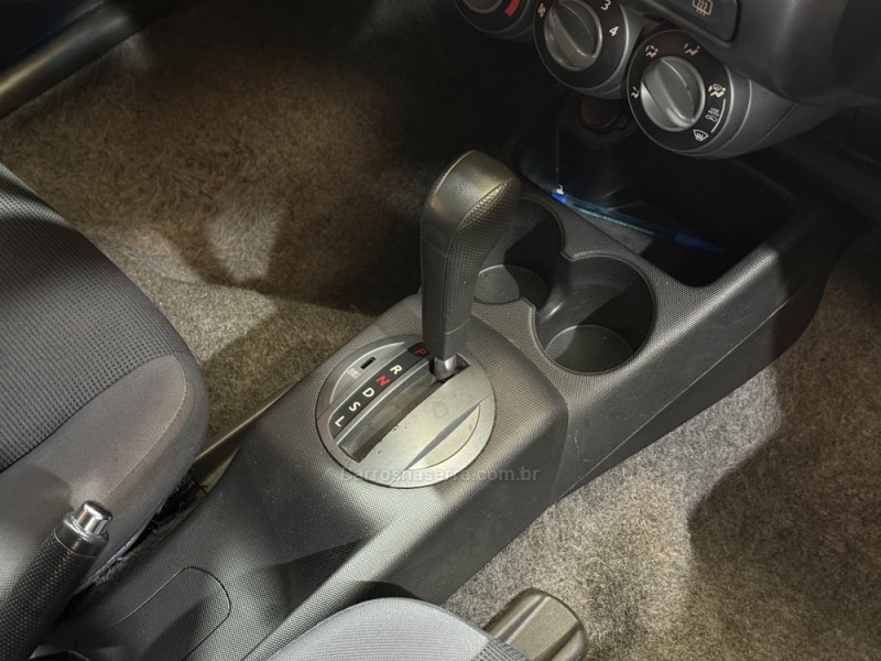 FIT 1.4 LXL 8V GASOLINA 4P AUTOMÁTICO - 2004 - BENTO GONçALVES