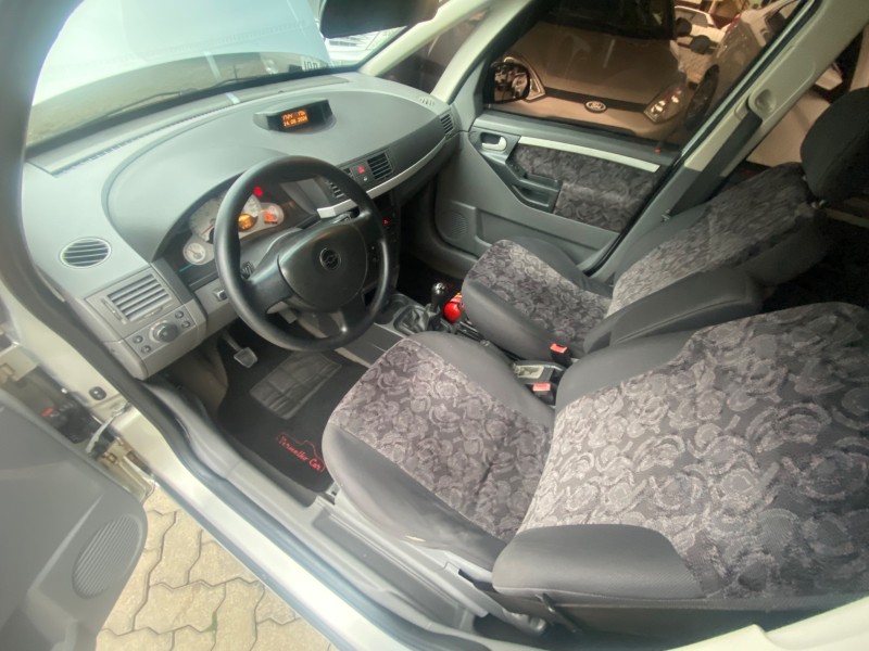 MERIVA 1.8 MPFI CD 8V FLEX 4P MANUAL - 2004 - CAXIAS DO SUL