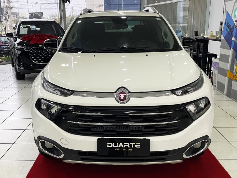 TORO 2.0 16V TURBO DIESEL VOLCANO AT9 4X4 AUTOMÁTICO - 2019 - PORTO ALEGRE