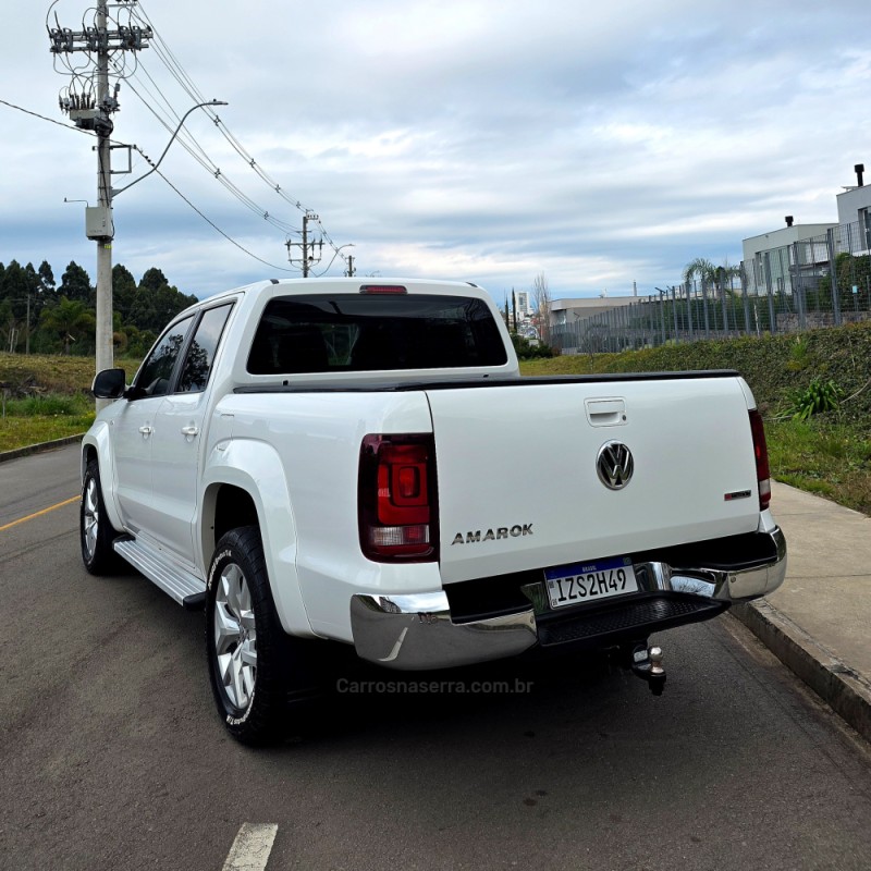AMAROK 2.0 HIGHLINE 4X4 CD 16V TURBO INTERCOOLER DIESEL 4P MANUAL - 2019 - CAXIAS DO SUL