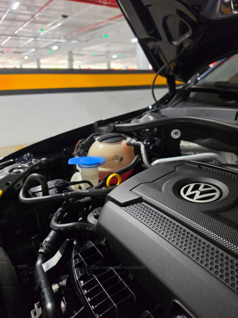 JETTA 2.0 TSI HIGHLINE 211CV GASOLINA 4P DSG - 2016 - CAXIAS DO SUL