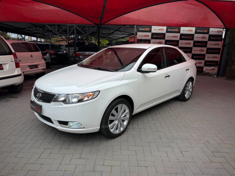 cerato 1.6 sx3 16v flex 4p manual 2013 estancia velha