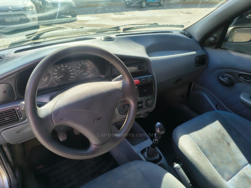 SIENA 1.0 MPI FIRE 8V FLEX 4P MANUAL - 2000 - CAXIAS DO SUL
