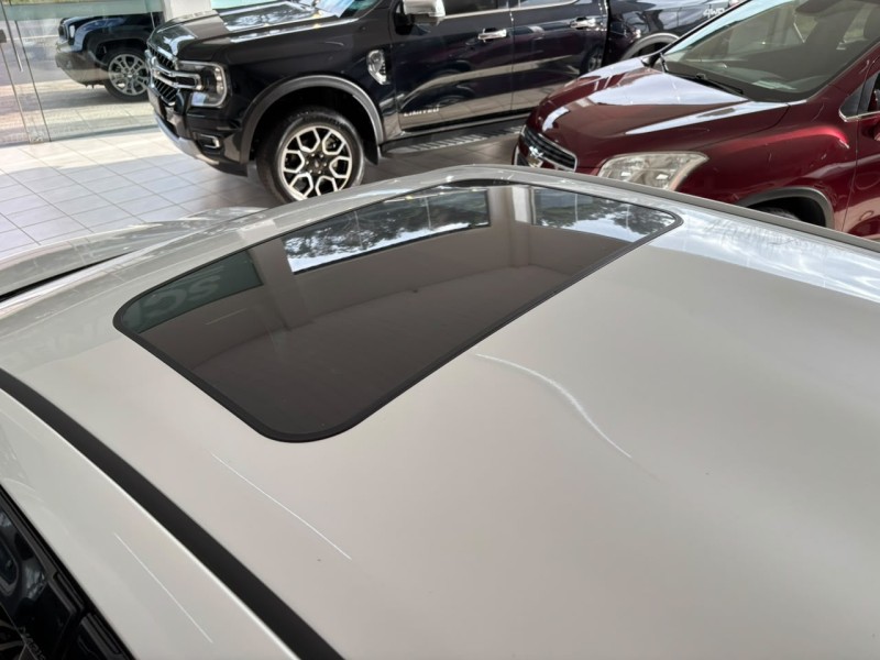 YARIS 1.5 XLS FLEX 4P AUTOMÁTICO - 2023 - NOVA PETRóPOLIS