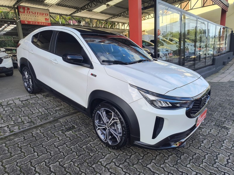 fastback 1.3 limited edition 270 turbo flex 4p automatico 2023 caxias do sul