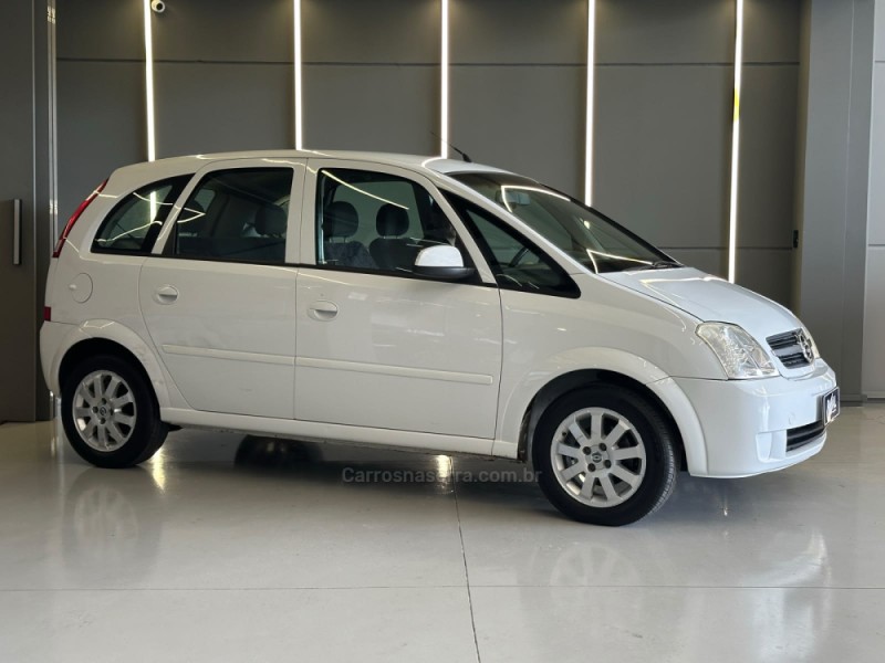 MERIVA 1.8 MPFI MAXX 8V FLEX 4P MANUAL - 2005 - SAPIRANGA