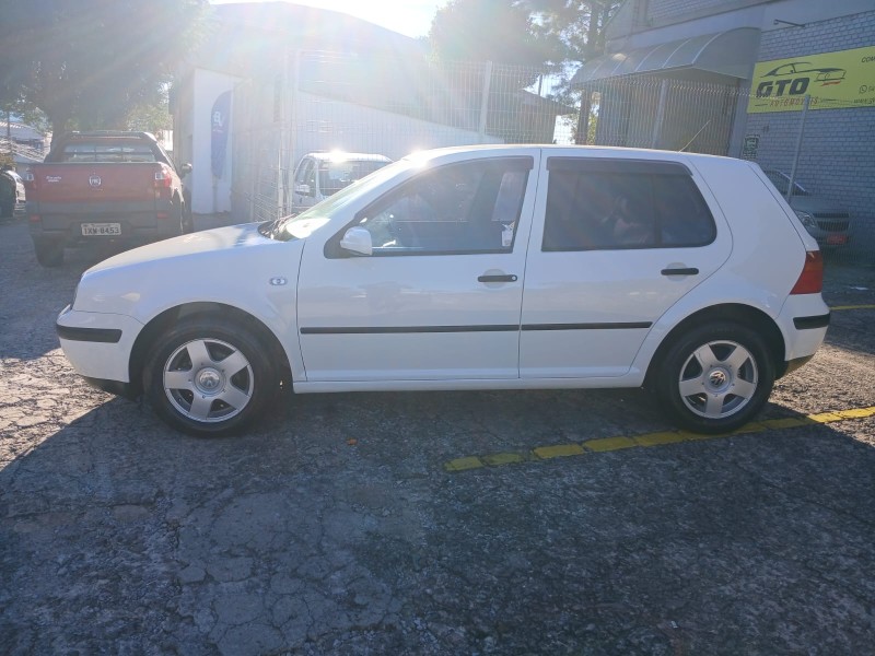 GOLF 1.6 SR GASOLINA 4P MANUAL - 2000 - FARROUPILHA