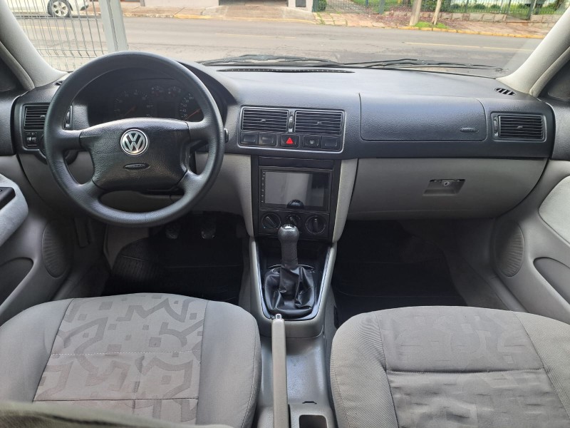 GOLF 1.6 SR GASOLINA 4P MANUAL - 2000 - FARROUPILHA