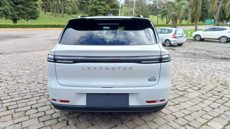 C10 1.5 REEV 16V HÍBRIDO 28,4KW 4P AUTOMÁTICO - 2027 - FLORES DA CUNHA