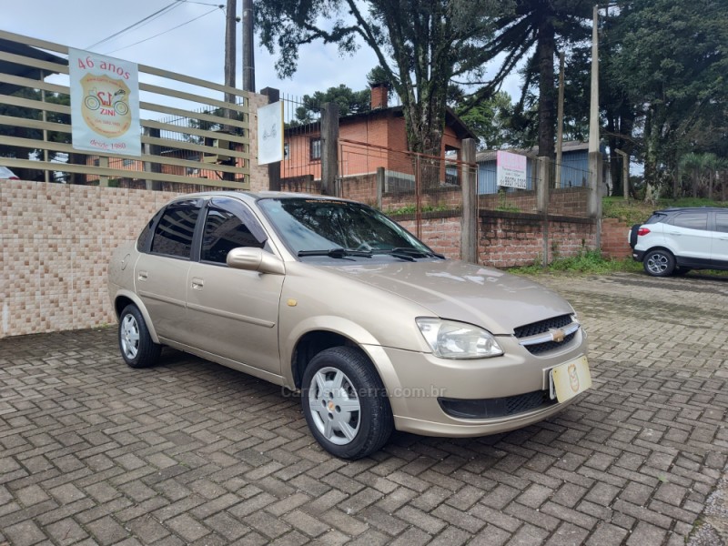 CLASSIC 1.0 MPFI LS 8V FLEX 4P MANUAL - 2013 - CANELA