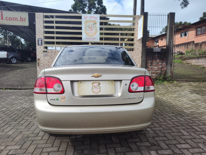 CLASSIC 1.0 MPFI LS 8V FLEX 4P MANUAL - 2013 - CANELA