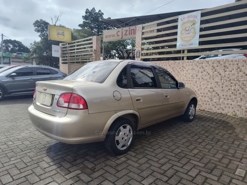 CLASSIC 1.0 MPFI LS 8V FLEX 4P MANUAL - 2013 - CANELA