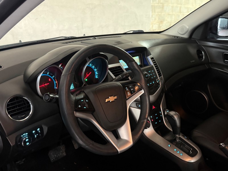 CRUZE 1.8 LT 16V FLEX 4P AUTOMÁTICO - 2013 - CAXIAS DO SUL