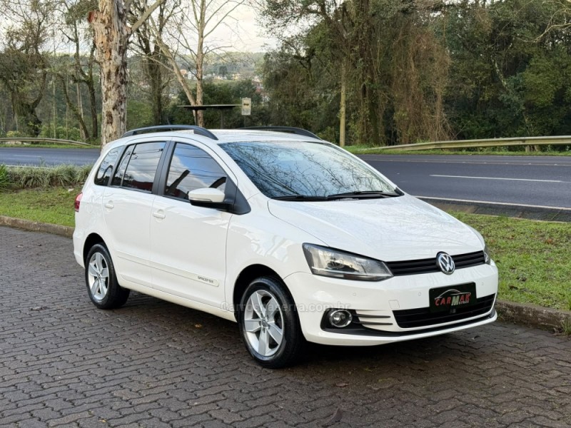 SPACEFOX 1.6 MI TREND 8V FLEX 4P MANUAL - 2018 - DOIS IRMãOS