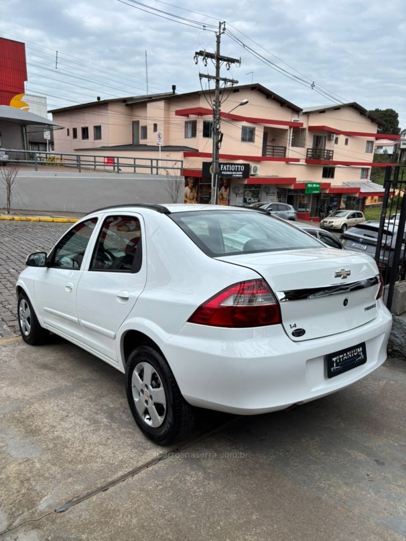 PRISMA 1.4 MPFI LT 8V FLEX 4P MANUAL - 2012 - SãO FRANCISCO DE PAULA
