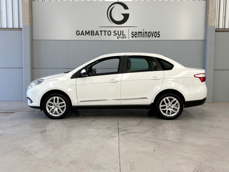 GRAND SIENA 1.6 MPI ESSENCE 16V FLEX 4P AUTOMATIZADO - 2015 - BENTO GONçALVES