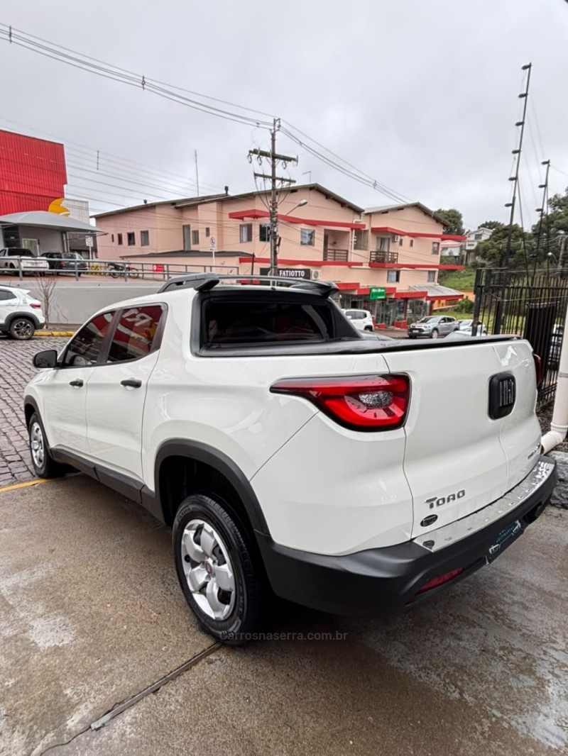 TORO 1.8 16V EVO FLEX FREEDOM AUTOMÁTICO - 2017 - SãO FRANCISCO DE PAULA
