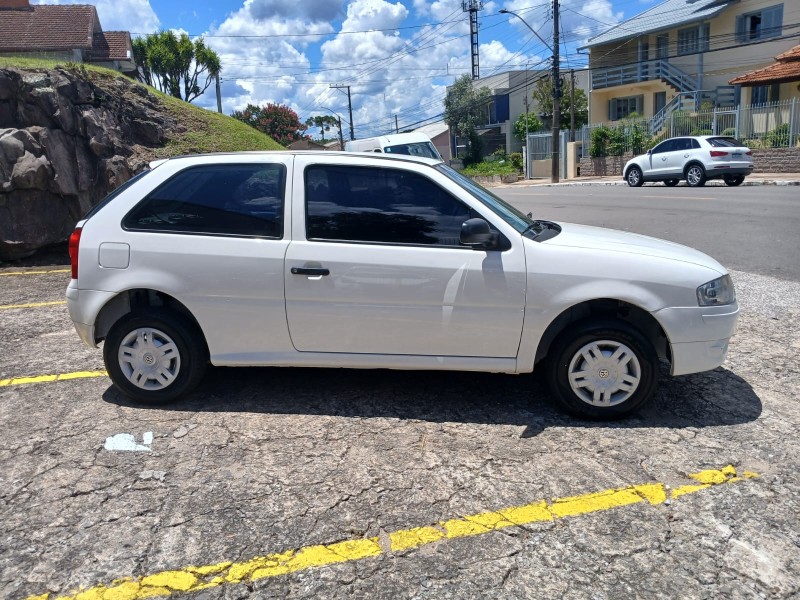 GOL 1.0 MI 8V FLEX 2P MANUAL G.V - 2013 - FARROUPILHA