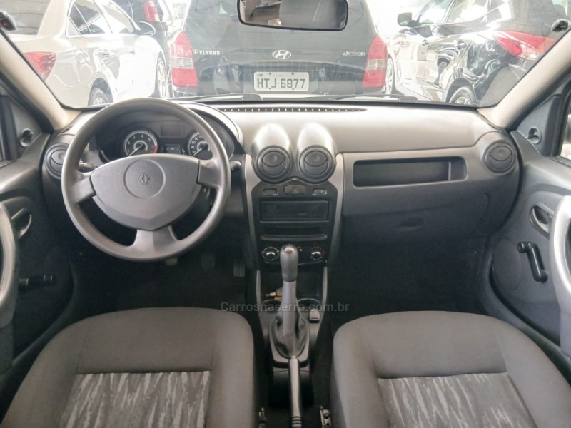 SANDERO 1.0 AUTHENTIQUE 16V FLEX 4P MANUAL - 2014 - NOVA PETRóPOLIS