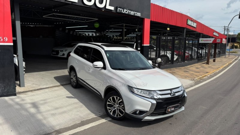 OUTLANDER 2.0 16V GASOLINA 4P AUTOMÁTICO