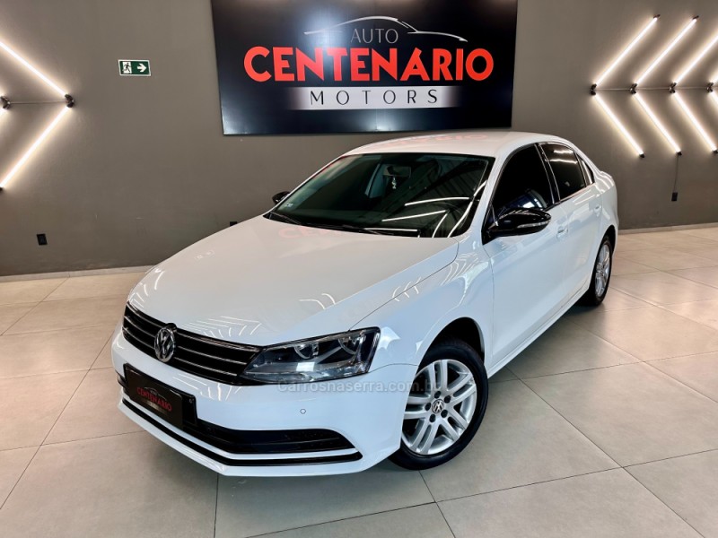 JETTA 2.0 COMFORTLINE FLEX 4P TIPTRONIC