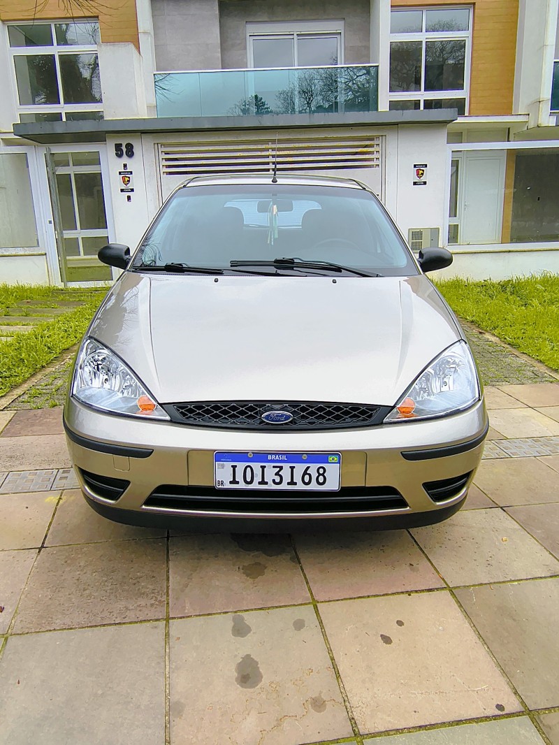 FOCUS 1.6 8V FLEX 4P MANUAL - 2008 - FARROUPILHA