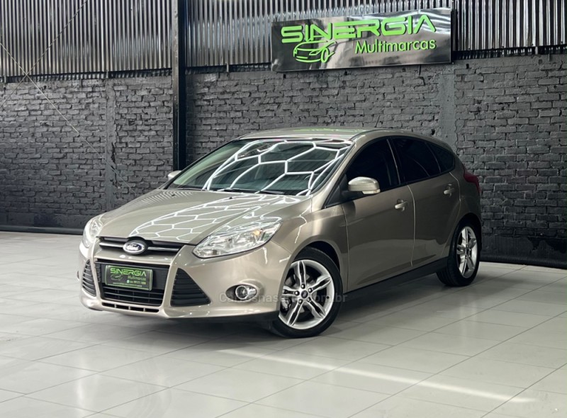 FOCUS 2.0 SE HATCH 16V FLEX 4P AUTO - 2015 - CAXIAS DO SUL