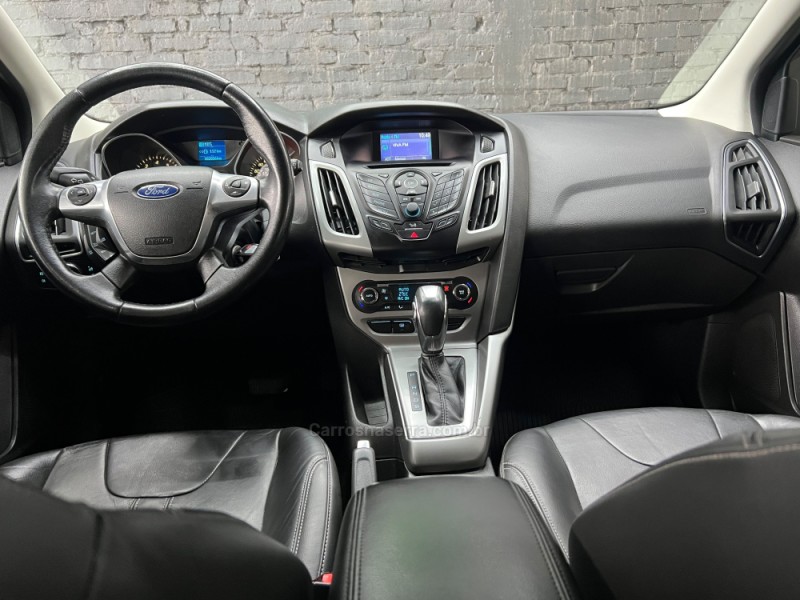 FOCUS 2.0 SE HATCH 16V FLEX 4P AUTO - 2015 - CAXIAS DO SUL