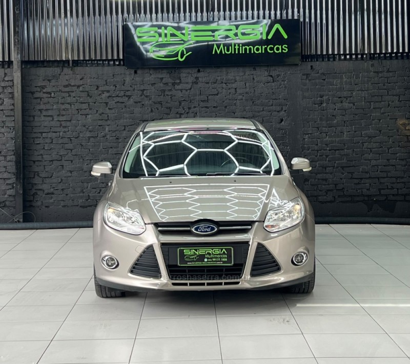 FOCUS 2.0 SE HATCH 16V FLEX 4P AUTO - 2015 - CAXIAS DO SUL