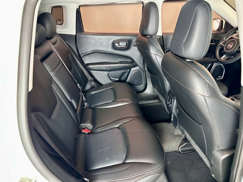 COMPASS 2.0 16V FLEX LONGITUDE AUTOMÁTICO - 2019 - SAPIRANGA