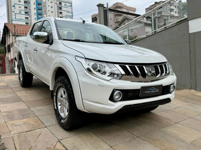 L200 TRITON 2.4 16V TURBO DIESEL SPORT HPE TOP CD 4P 4X4 AUTOMÁTICO - 2017 - BENTO GONçALVES