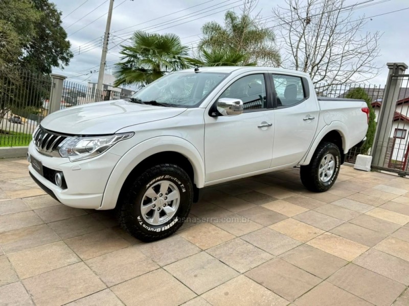 L200 TRITON 2.4 16V TURBO DIESEL SPORT HPE TOP CD 4P 4X4 AUTOMÁTICO - 2017 - BENTO GONçALVES