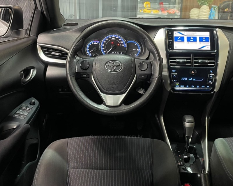 YARIS 1.3 16V FLEX XL PLUS TECH MULTIDRIVE17 - 2020 - VACARIA