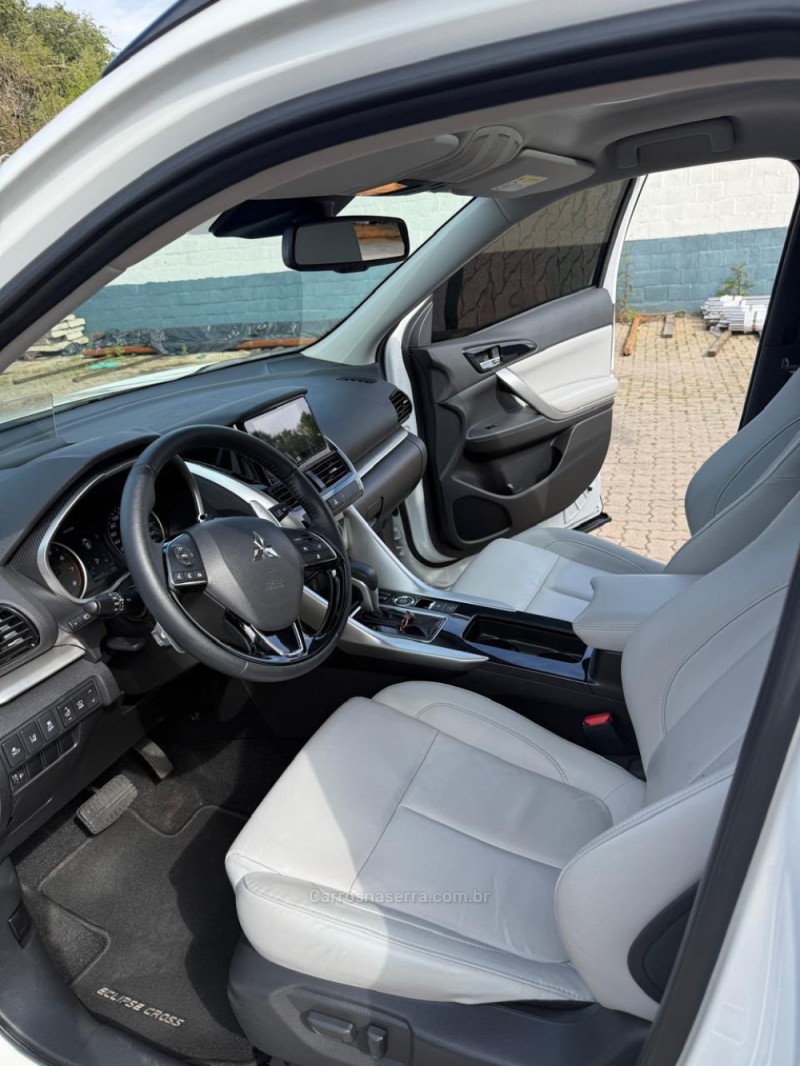 ECLIPSE CROSS 1.5 HPE-S AWC 16V GASOLINA 4P AUTOMÁTICO - 2025 - CAXIAS DO SUL