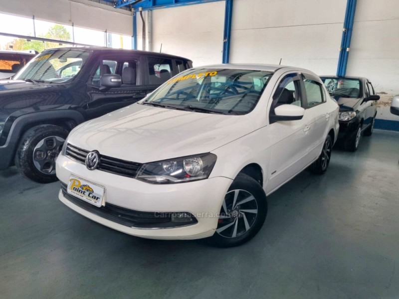 VOYAGE 1.0 MI 8V FLEX 4P MANUAL - 2014 - VACARIA