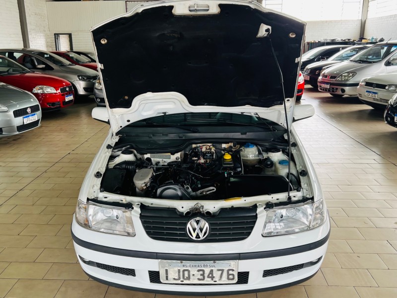 SAVEIRO 1.8 MI PLUS CS 8V GASOLINA 2P MANUAL G.III - 2001 - CAXIAS DO SUL