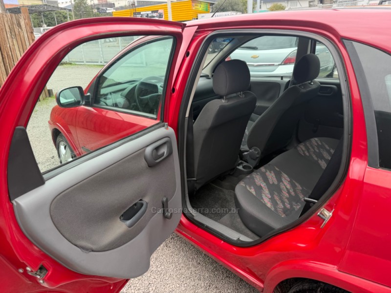 CORSA 1.0 MPFI 8V GASOLINA 4P MANUAL - 2004 - CAXIAS DO SUL