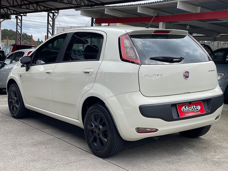 PUNTO 1.4 ATTRACTIVE ITALIA 8V FLEX 4P MANUAL - 2015 - CAXIAS DO SUL
