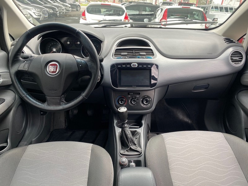 PUNTO 1.4 ATTRACTIVE ITALIA 8V FLEX 4P MANUAL - 2015 - CAXIAS DO SUL
