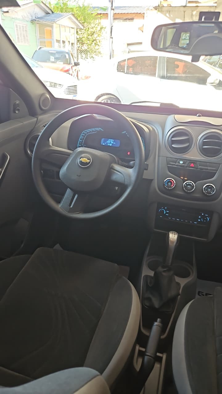 AGILE 1.4 MPFI LTZ 8V FLEX 4P MANUAL - 2011 - CANELA