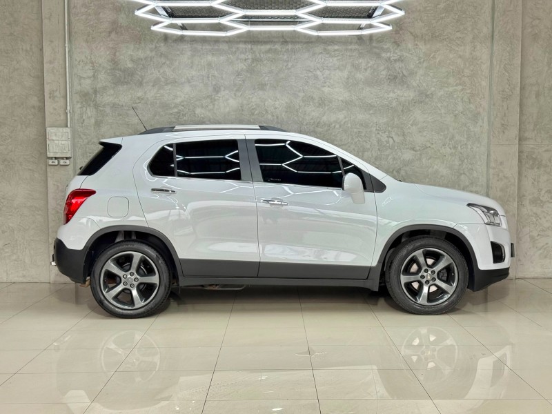 TRACKER 1.8 MPFI LTZ 4X2 16V FLEX 4P AUTOMÁTICO - 2015 - CAXIAS DO SUL