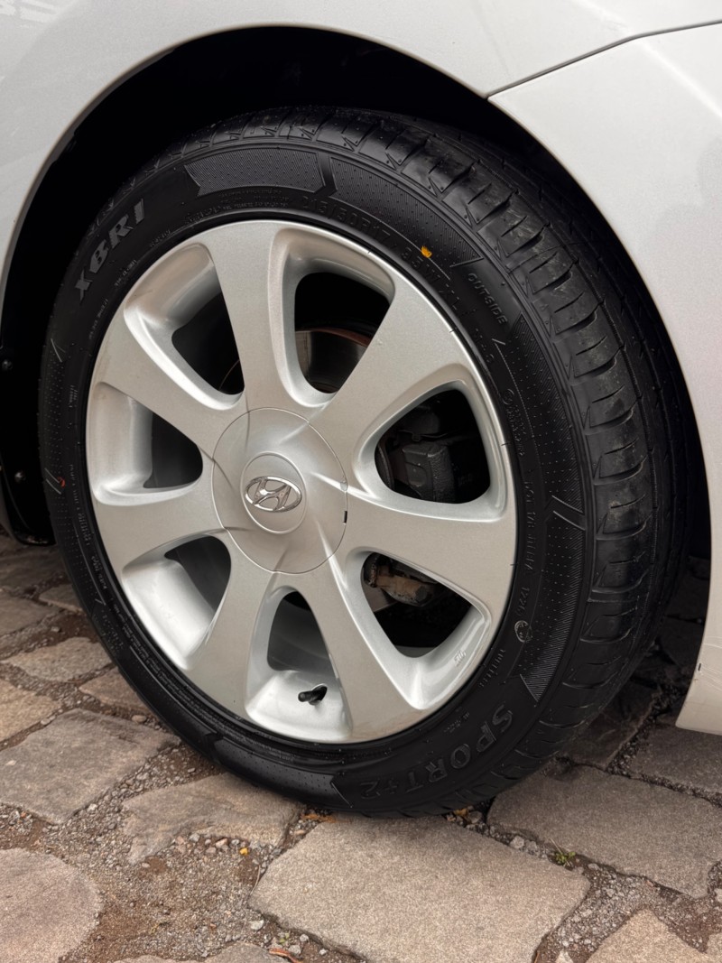 ELANTRA 1.8 GLS 16V GASOLINA 4P AUTOMÁTICO - 2013 - CAXIAS DO SUL