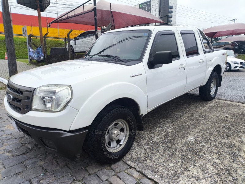 RANGER 3.0 XL 4X4 CD TURBO ELECTRONIC DIESEL 4P MANUAL - 2011 - FARROUPILHA